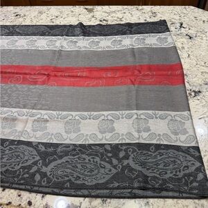 Elegant Gray and Red Patterned Scarf